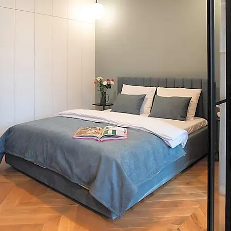 Grodzka Boutique Aparthotel - Stare Miasto 3*